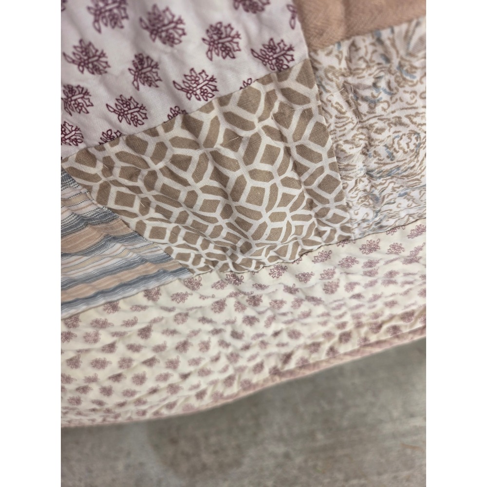 Potterybarn Queen patchwork quilt. - Picture 9 of 11